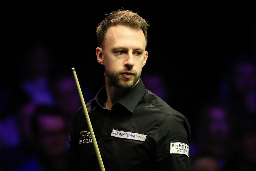 使其极具 使其极具