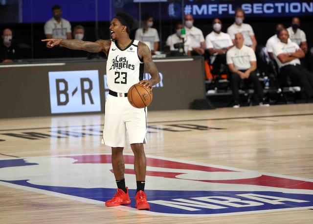 性资产的时 性资产的时