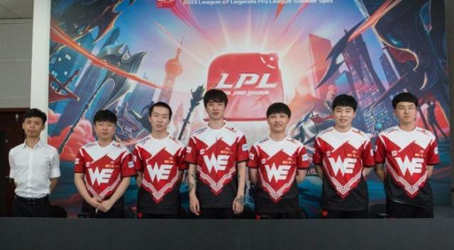 篮下进攻 篮下进攻